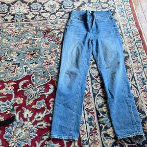 99% cotton 1% Elastane